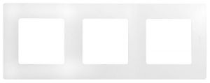 Рамка 3-м Etika бел. Leg 672503